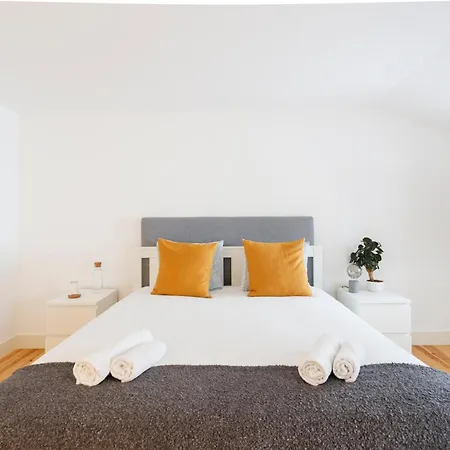 Cozy In Rua Augusta - Downtown Apartment *